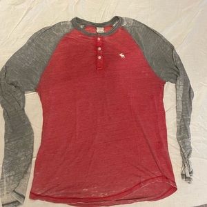 Abercrombie and Fitch baseball shirt size L